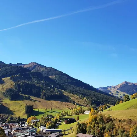 Alpenparks & Sonnleiten Aparthotel Saalbach-Hinterglemm